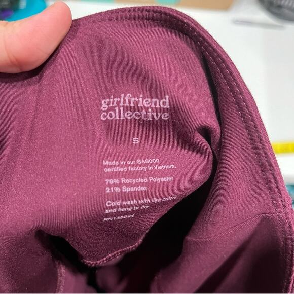 Girlfriend Collective Compressive High-Rise Legging Purple - Picture 5 of 8